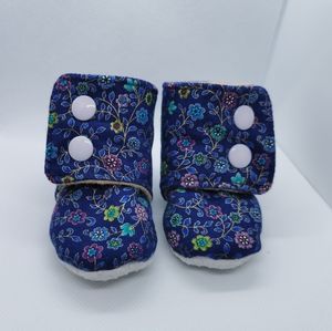 Blue Floral Baby Booties